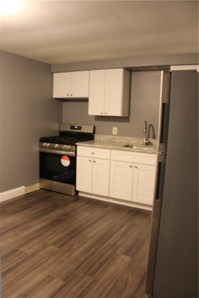 Foto del edificio - 150 Rothesay Ave