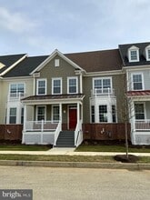 Building Photo - 206 Pound Ln