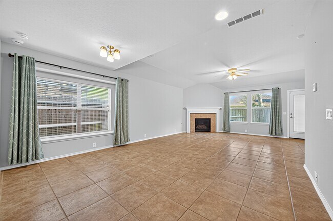 Building Photo - 7202 Toad Hollow