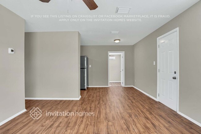 Building Photo - 3307 W South St