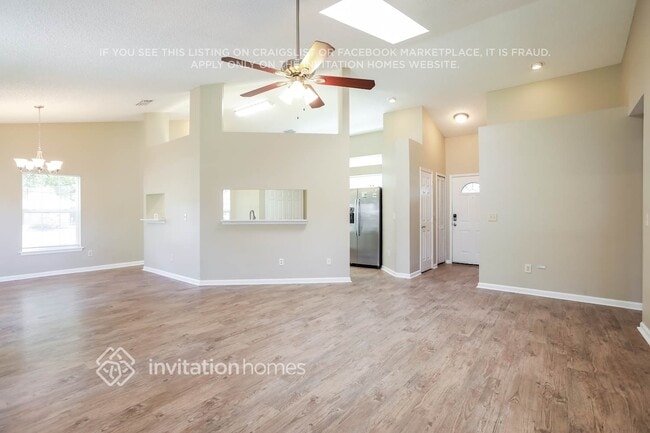 Building Photo - 8460 Branchwater Dr