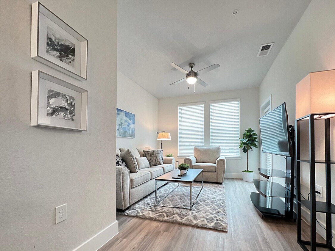 Foto principal - 8985 Bertha Palmer Blvd