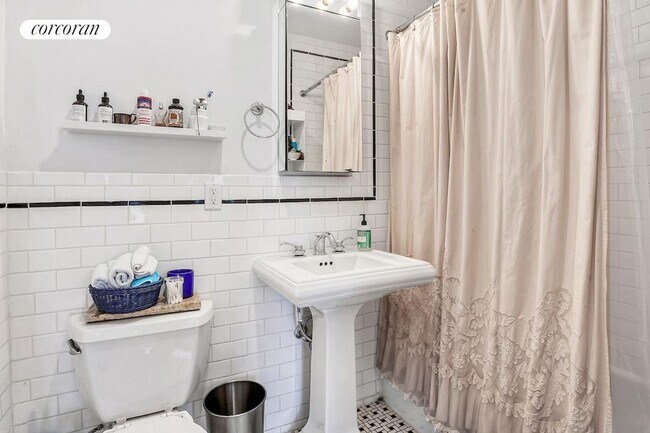 Foto del edificio - 63 Lispenard St