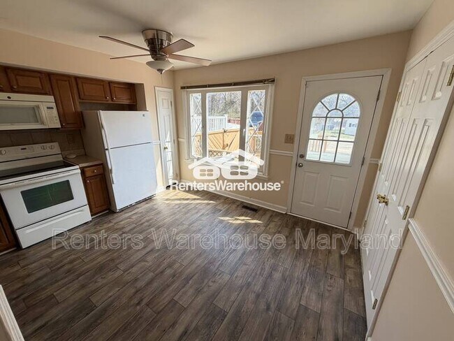 Building Photo - 4513 Sipple Ave