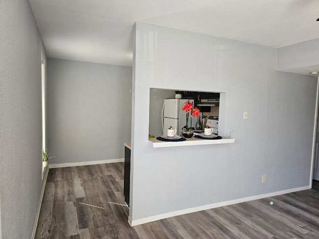 Building Photo - 3020 Corpus Christi St