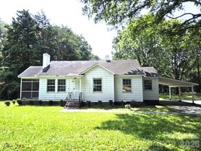 Building Photo - 244 Dakota St