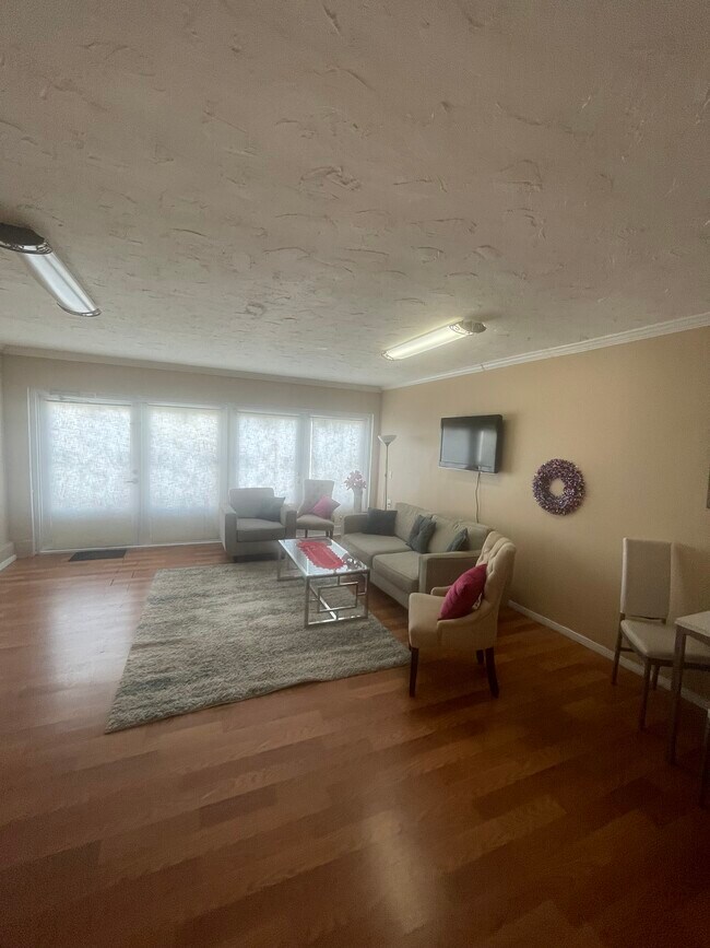 Foto del edificio - 2251 Westwood Blvd