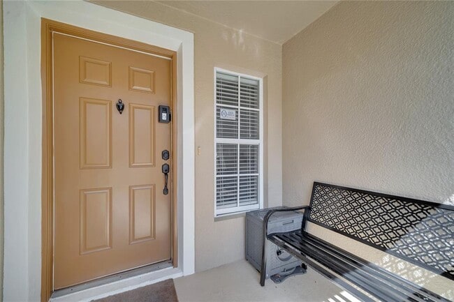 Foto del edificio - 200 Sterling Springs Ln