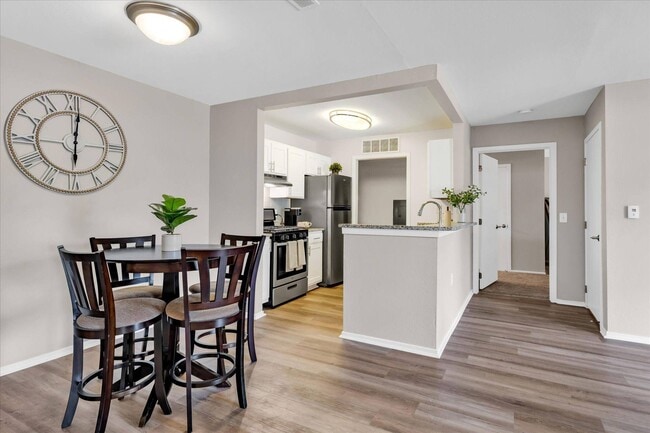 Building Photo - The Orion