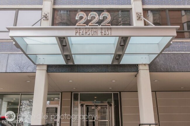 Building Photo - 212 E Pearson St