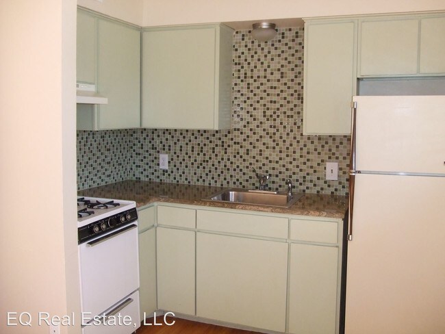 Building Photo - 2800 Swisher St