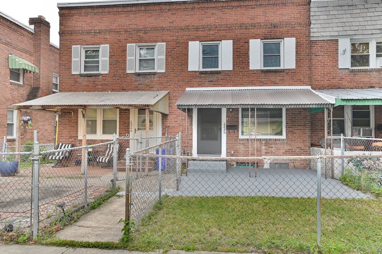 Foto principal - 3 Bedroom with Parking on Berryhill