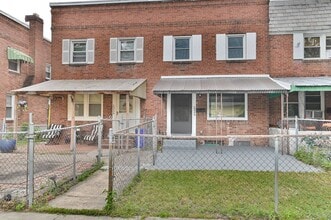 Building Photo - 2326 Berryhill St