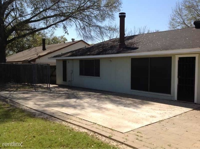 Building Photo - 3 br, 2 bath House - 19906 Bridgedale Ln