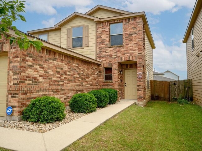 Building Photo - 6705 Crosne St