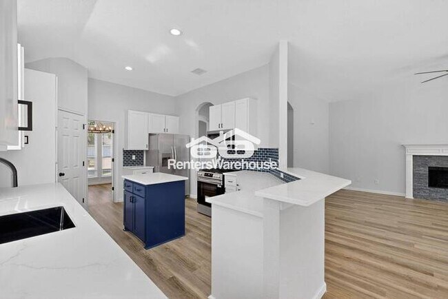 Foto del edificio - MOVE IN READY - 3BED/2BATH - FORT WORTH, T...