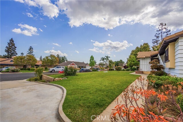 Building Photo - 2445 Ocean View Dr