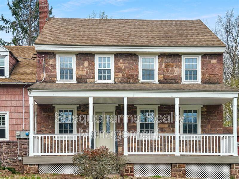 Primary Photo - 171 Engle Ln