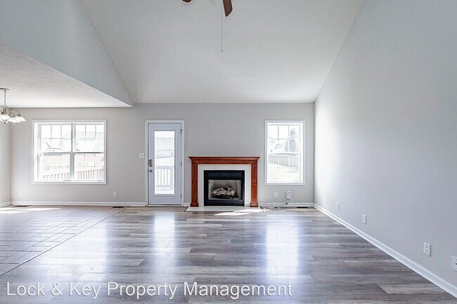 Foto del edificio - 3 br, 2.5 bath House - 1063 Cindy Jo Court