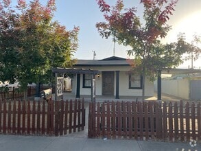 Building Photo - 111 S Orange Ave