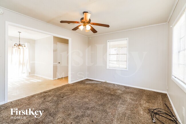 Building Photo - 10146 Morris Dr SW