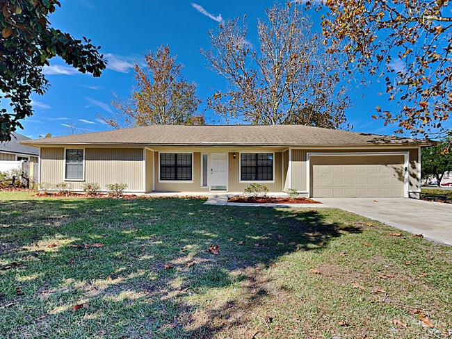 Building Photo - 1056 Rene Ct