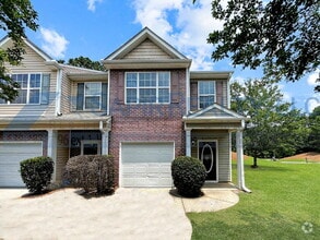 Building Photo - 5000 Lincoln Dr