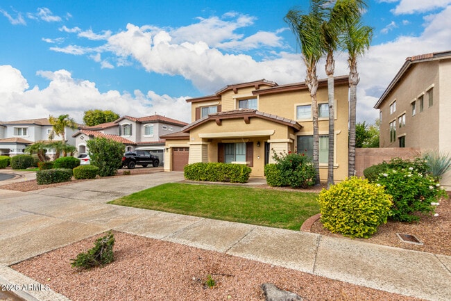 Foto del edificio - 18838 E Lark Dr