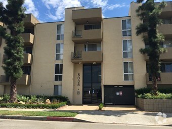 Foto principal - 5038 Hazeltine Ave