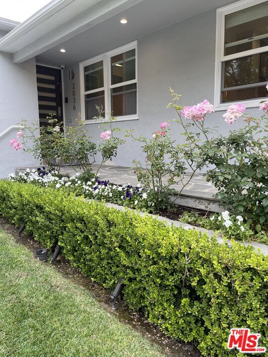 Foto del edificio - 2036 Hillsboro Ave