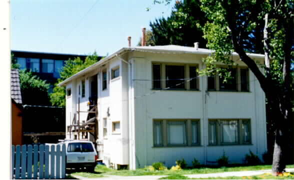 Building Photo - 2116 Acton St