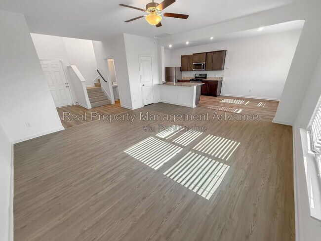 Foto del edificio - 8123 Big Timber Trail