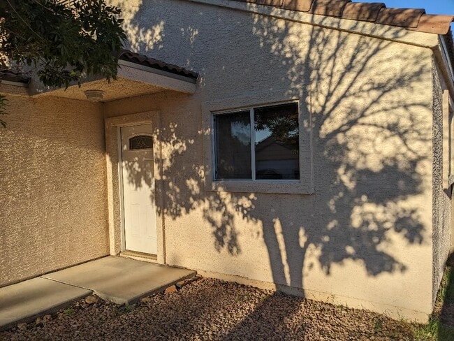 Building Photo - 3362 N Yuma St