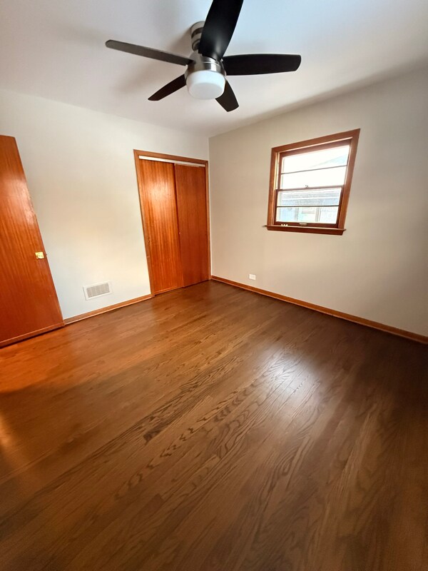 Foto del edificio - 5825 Webster St