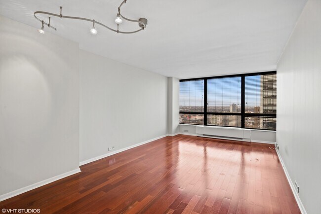Foto del edificio - 5415 N Sheridan Rd