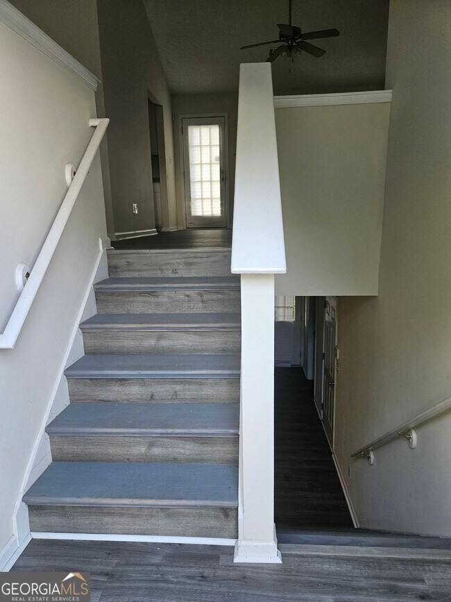 Building Photo - 4762 Golod Way