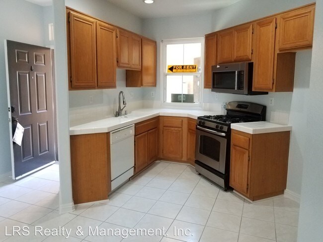 Building Photo - 2 br, 2.5 bath House - 27 Mesquite