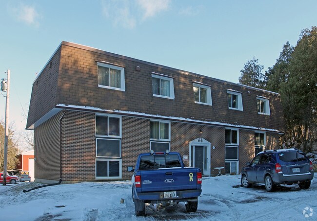 Primary Photo - 513 Park St
