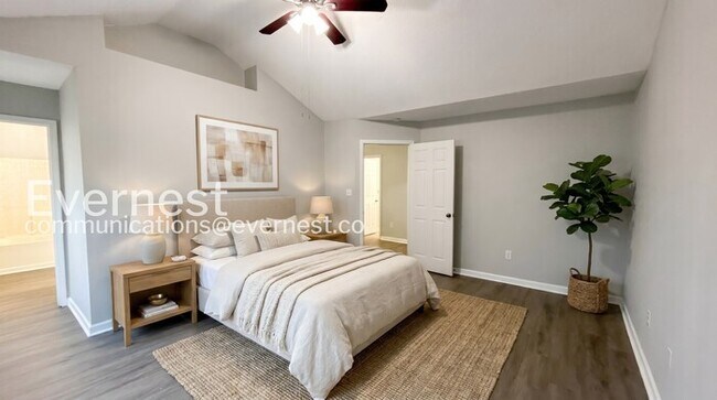 Foto del edificio - 4868 Browns Mill Ferry Rd