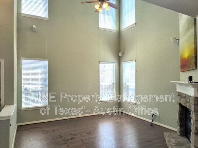 Building Photo - 1101 E Parmer Ln