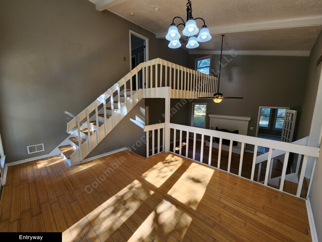 Building Photo - 330 Chapelwhite Rd