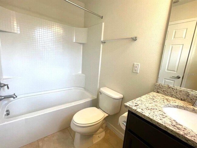 Building Photo - 9124 Hillcroft Dr