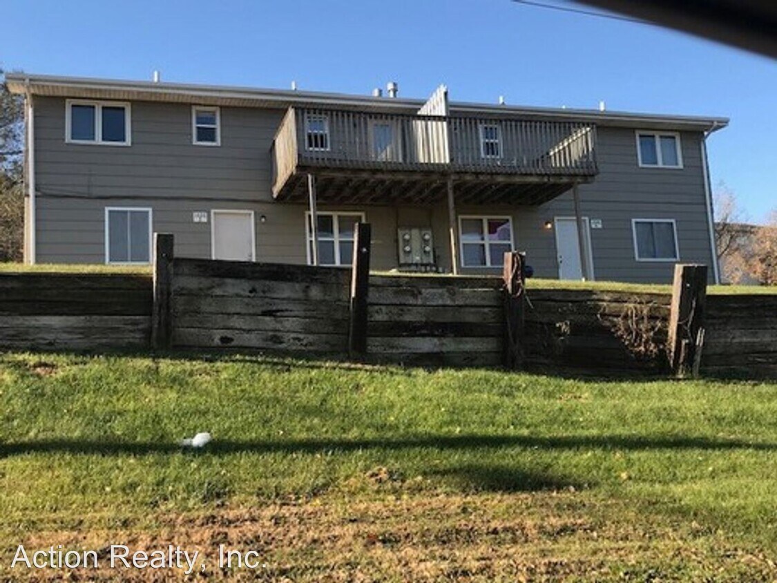 Primary Photo - 1326 Ave B