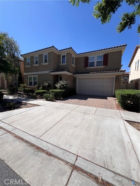 Building Photo - 3022 E Via Corvina