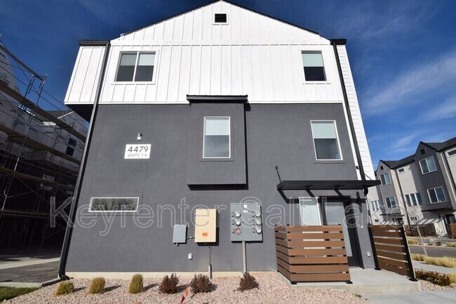 Building Photo - 4479 S 500 E