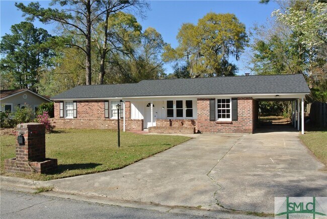 Building Photo - 1406 Blakeley Rd