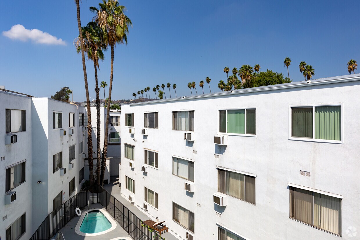 1811 Tamarind Apartments Apartments in Los Angeles, CA Westside Rentals