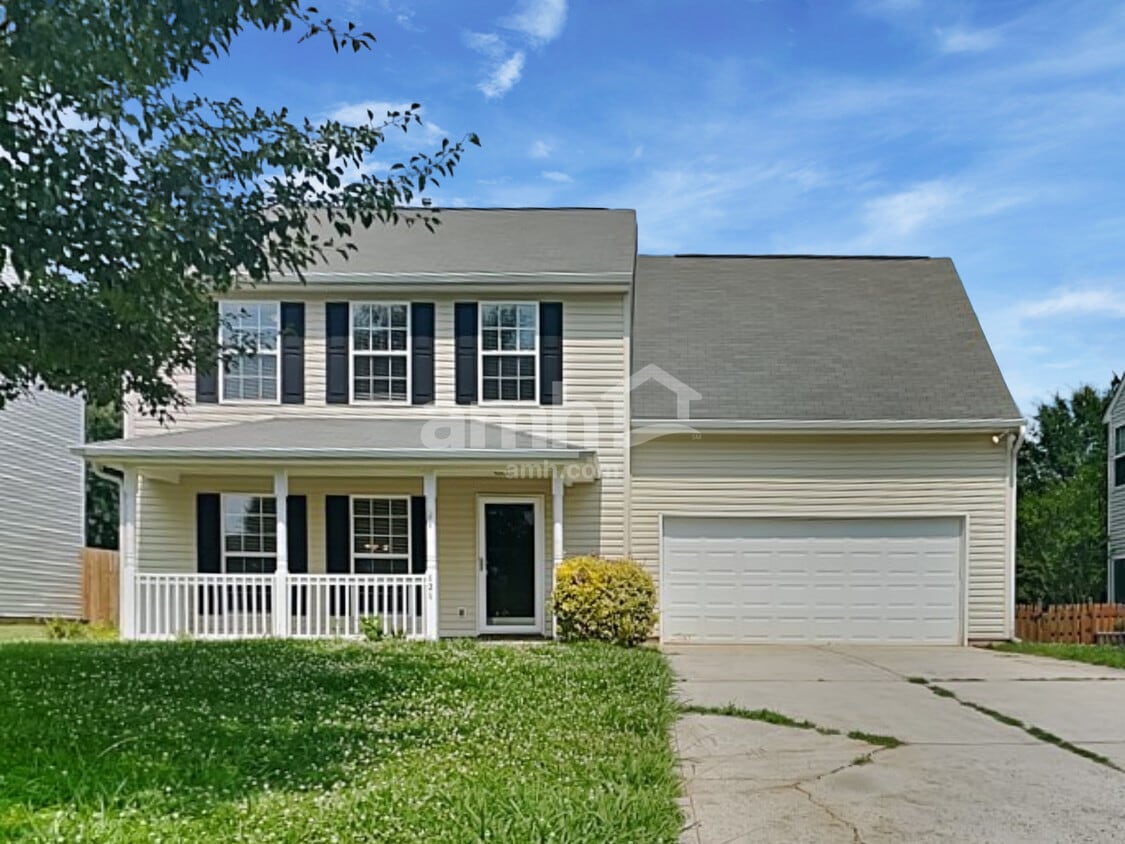 121 Milroy Lane House Rental in Mooresville, NC