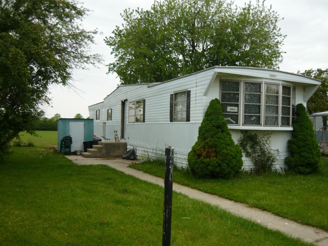 Building Photo - 403 Selkirk Dr