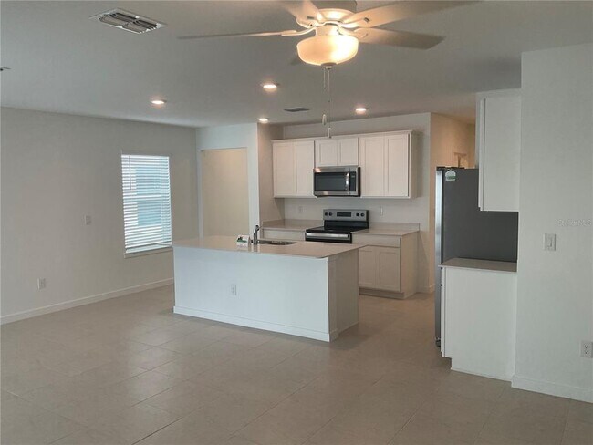 Foto del edificio - 3591 Hornbeam Rd